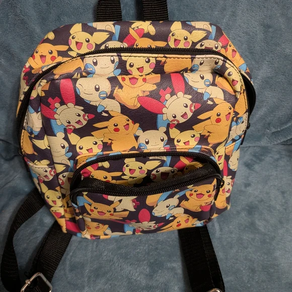 Pikachu & Friends Mini Backpack - Picture 3 of 6